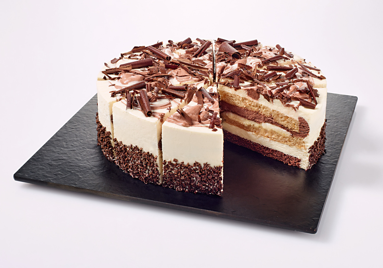 UNSERE PRACHTSTÜCKE CLASSICS Marzipan-Torte vorgeschnitten 1900g