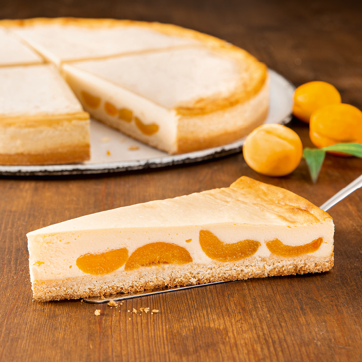 Oma's Landkuchen Käse-Aprikose 3700g