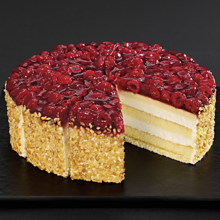UNSERE PRACHTSTÜCKE CLASSICS Himbeer-Käse-Sahne-Torte vorgeschnitten 2000g